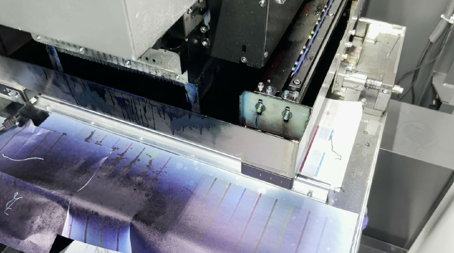 爲什麽數碼印花機廢墨會增多?